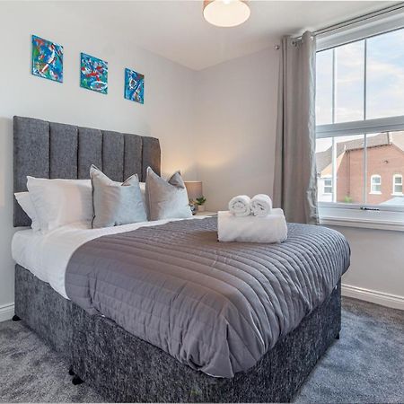 Host & Stay - The Bull Inn, 3 Double Rooms Fernhill Heath Экстерьер фото