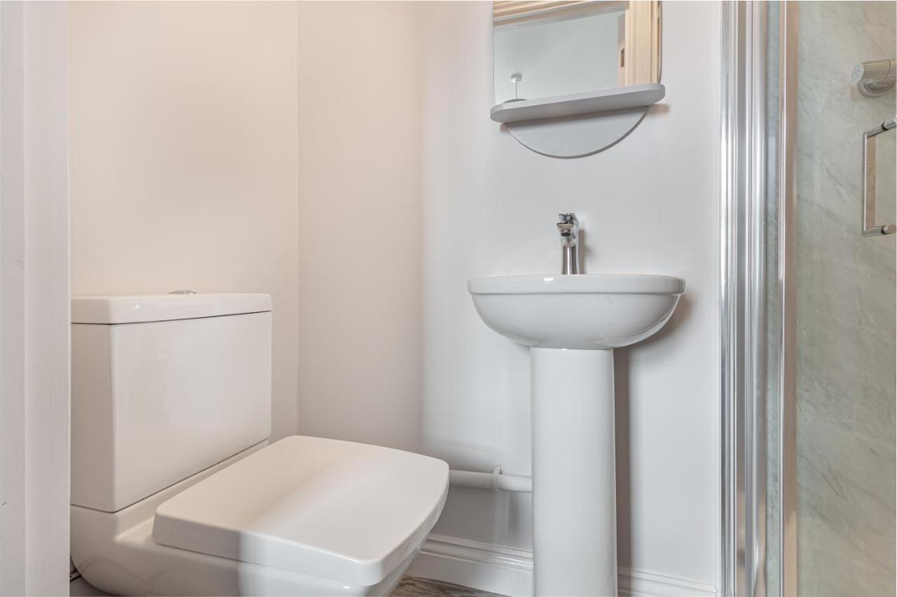 Host & Stay - The Bull Inn, 3 Double Rooms Fernhill Heath Экстерьер фото