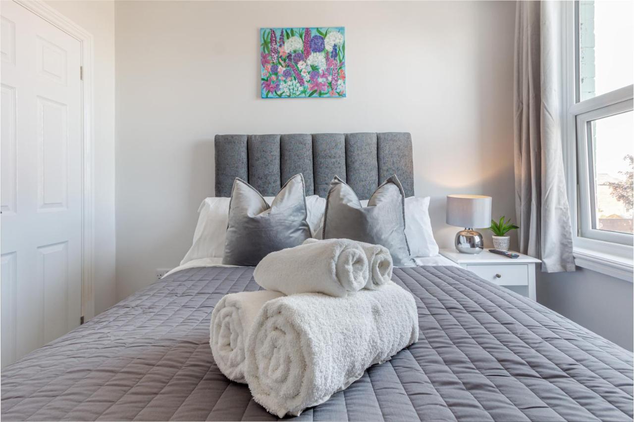 Host & Stay - The Bull Inn, 3 Double Rooms Fernhill Heath Экстерьер фото